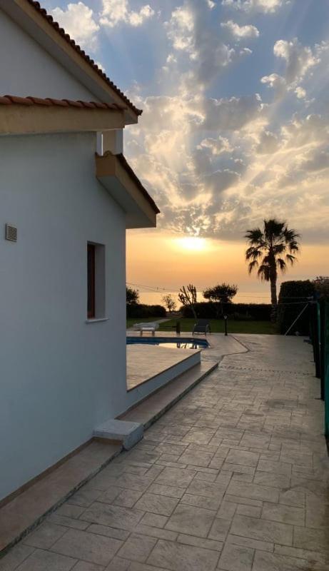 Olgas Villa Agia Marina  외부 사진